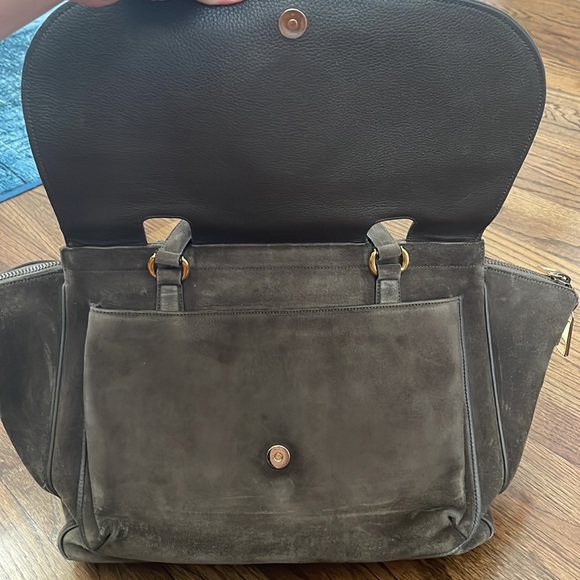 GUCCI Suede Medium 1973 Top Handle Satchel in Olive Brown - Picture 4 of 16